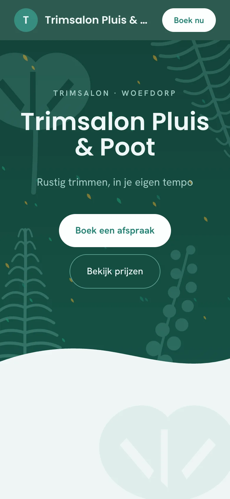 De openbare mini-website van een trimsalon in papertail, met boekknop